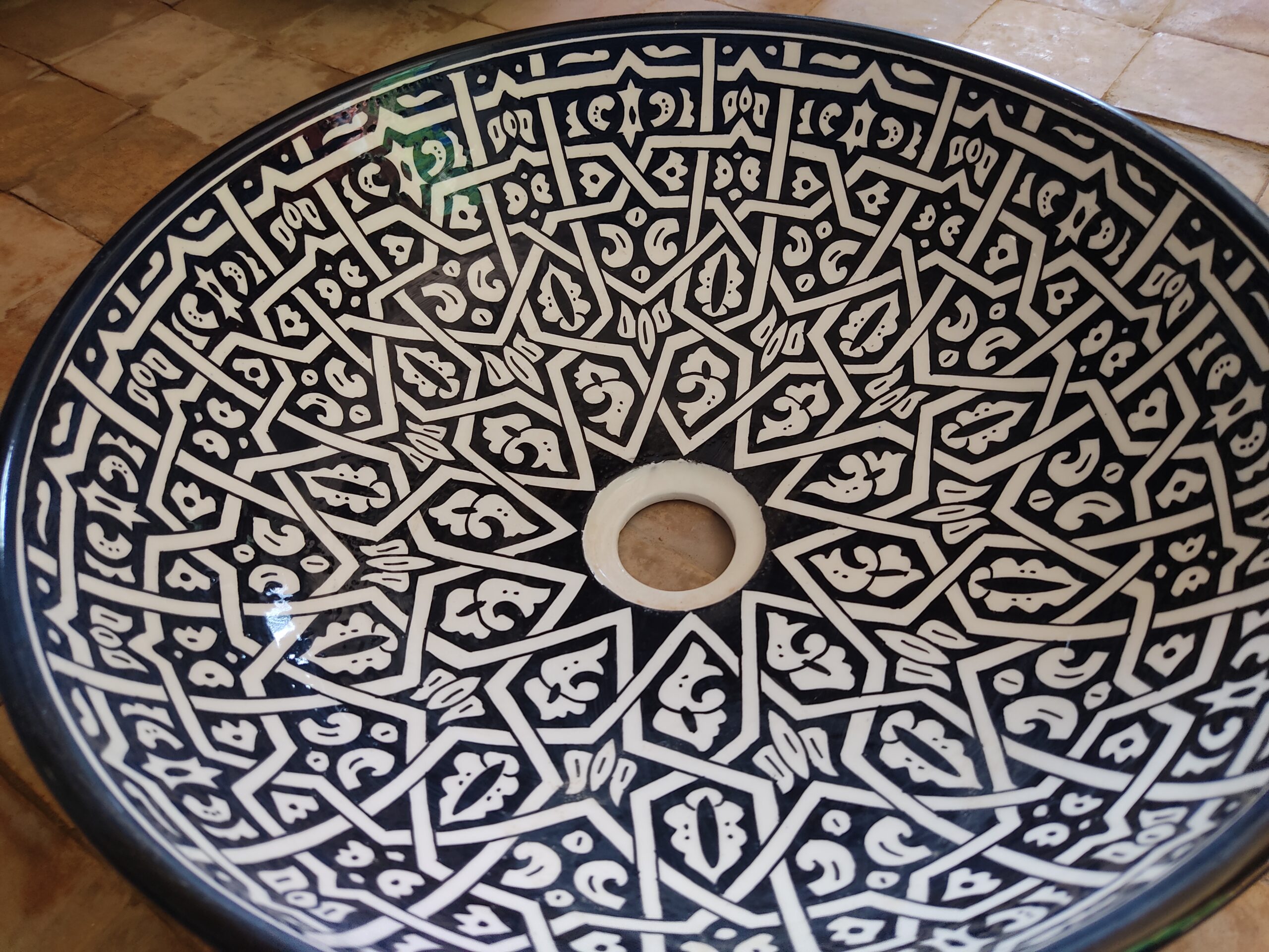 Handcrafted Moroccan Ceramic Sink – Authentic Artisan Design - Image 2