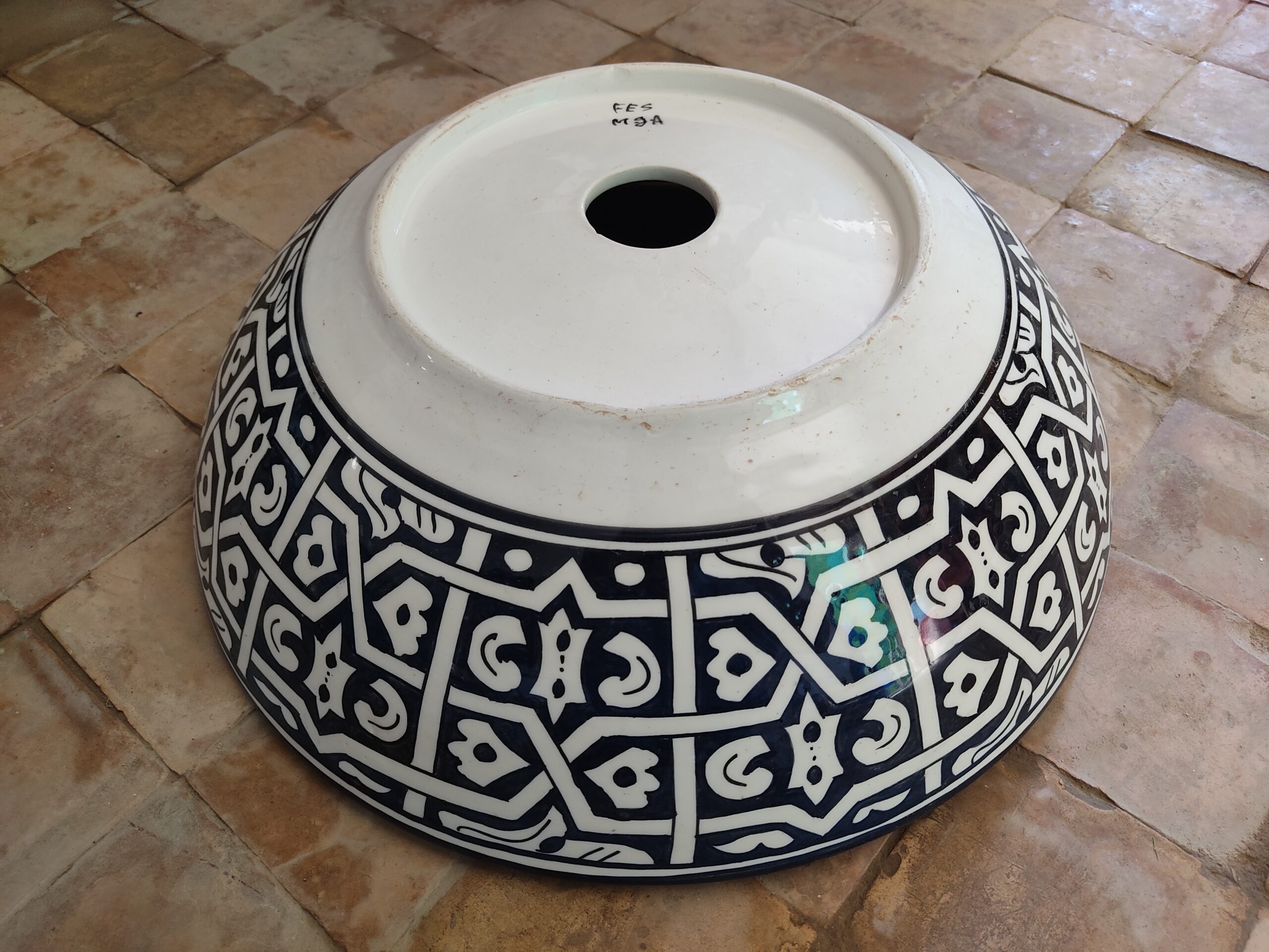Handcrafted Moroccan Ceramic Sink – Authentic Artisan Design - Image 4